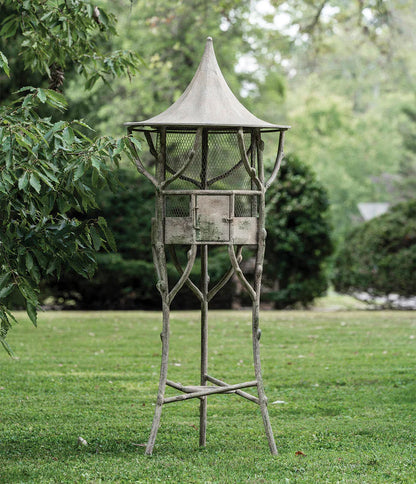 The Passereau Aviary
